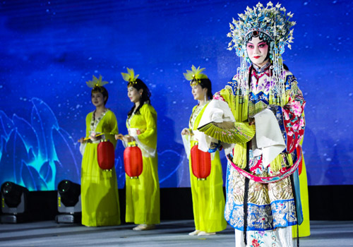 Beijing Opera-The Drunken Beauty 